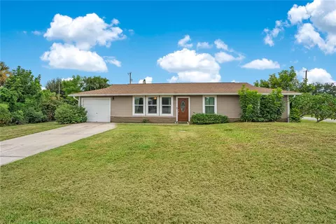 1832 NE 22nd Ter, Cape Coral, FL 33909