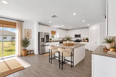 Kitchen - 730 Hitch Loop, Saint Cloud, FL 34772 photo 1 of 3