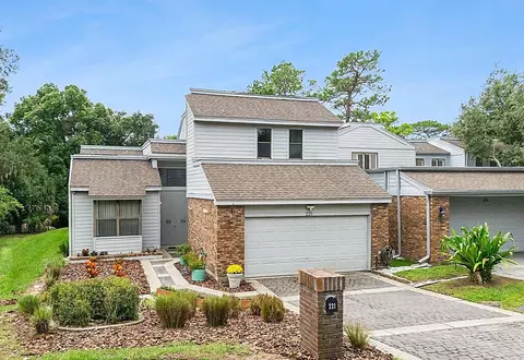 221 Pine Cone Ln, Longwood, FL 32779