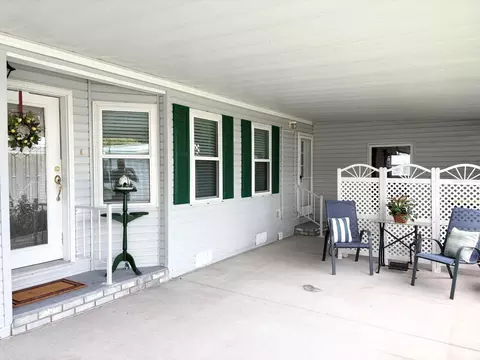 Exterior - 809 Starboard Ave, Edgewater, FL 32141 photo 6 of 7