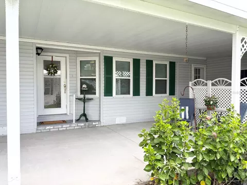 Exterior - 809 Starboard Ave, Edgewater, FL 32141 photo 4 of 7