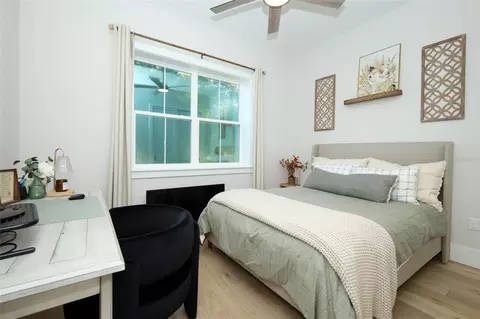 Bedroom - 175 Pine St, Geneva, FL 32732 photo 4 of 6