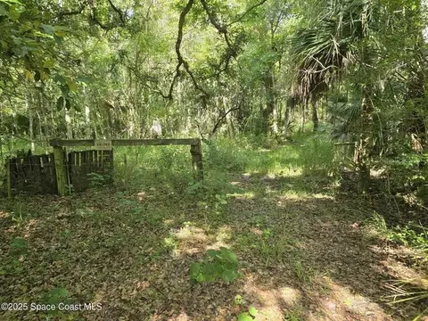 4600 Beacon Light Rd, Edgewater, FL 32141 photo 9