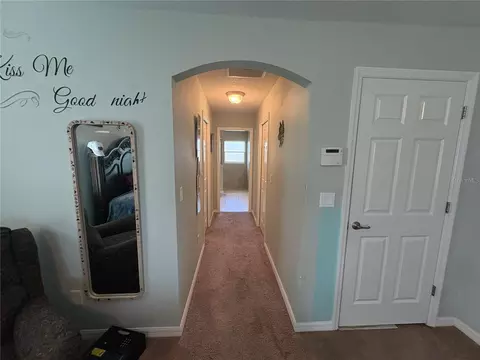 Entry Way - 3141 NE 95th St, Anthony, FL 32617 photo 5 of 5