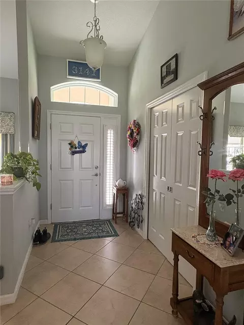 Entry Way - 3141 NE 95th St, Anthony, FL 32617 photo 1 of 5
