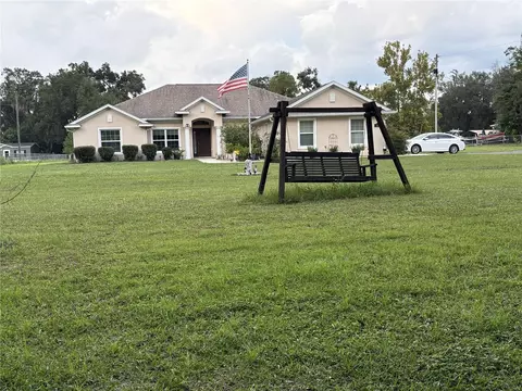 Exterior - 3141 NE 95th St, Anthony, FL 32617 photo 8 of 9