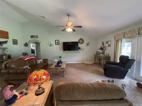 Living - 3141 NE 95th St, Anthony, FL 32617 photo 2 of 2