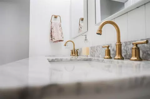 Bath - 4816 Stone Acres Cir, Saint Cloud, FL 34771 photo 7 of 9