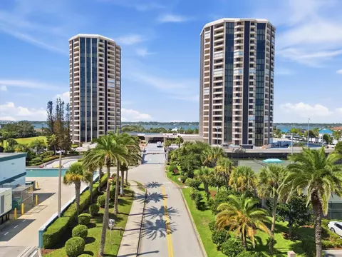 1 Oceans West Blvd #8B1, Daytona Beach Shores, FL 32118
