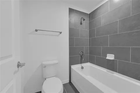 Bath - 6056 River Farm Ave, Saint Cloud, FL 34771 photo 4 of 4