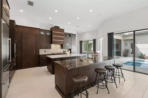 Kitchen - 11532 Waterstone Loop Dr, Windermere, FL 34786 photo 4 of 6