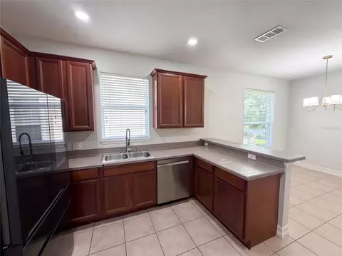 Kitchen - 3311 Pond Pine Rd, Harmony, FL 34773 photo 2 of 3