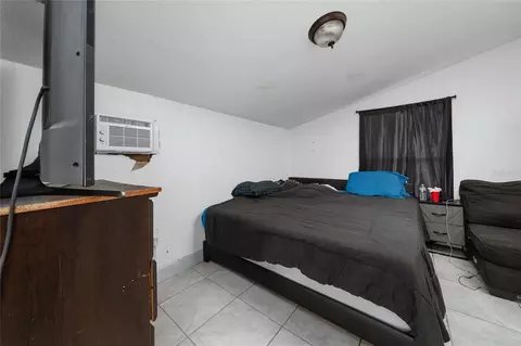 Bedroom - 4324 Elderberry Dr, Orlando, FL 32809 photo 7 of 7