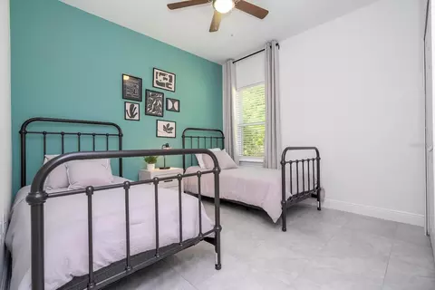 Bedroom - 2224 SW 146th Loop, Ocala, FL 34473 photo 5 of 8