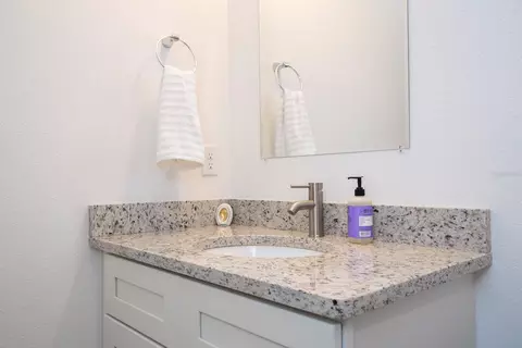 Bath - 2224 SW 146th Loop, Ocala, FL 34473 photo 6 of 6