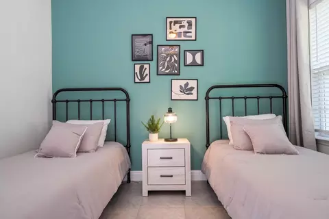 Bedroom - 2224 SW 146th Loop, Ocala, FL 34473 photo 6 of 8