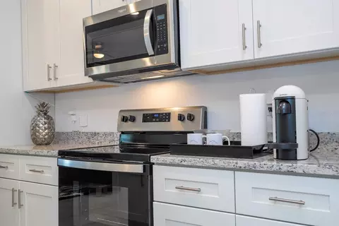 Kitchen - 2224 SW 146th Loop, Ocala, FL 34473 photo 6 of 10