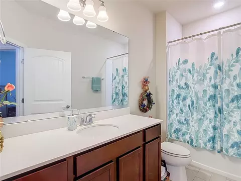 Bath - 2723 Forestdale St, Saint Cloud, FL 34771 photo 1 of 3