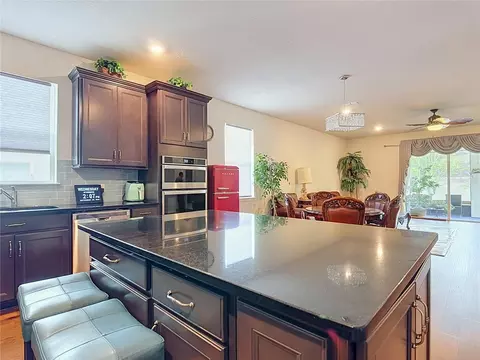 Kitchen - 2723 Forestdale St, Saint Cloud, FL 34771 photo 4 of 7