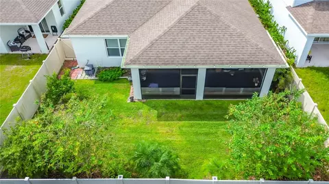 Exterior - 2723 Forestdale St, Saint Cloud, FL 34771 photo 4 of 6