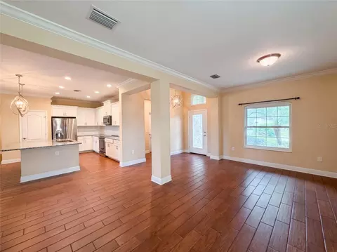 Living - 1121 Thornbury Dr, Parrish, FL 34219 photo 1 of 4