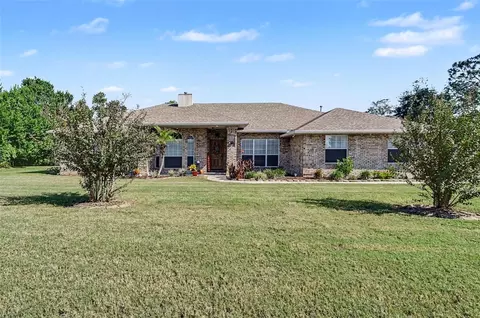 2090 Lakebreeze Way, Deltona, FL 32738