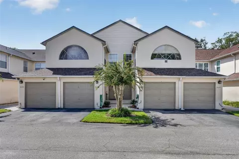 6126 Sunnyvale Dr #2303, Orlando, FL 32822