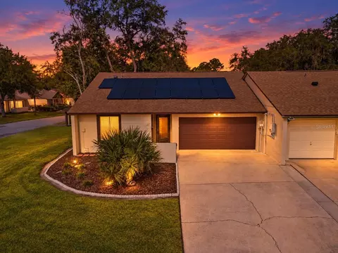 167 Clear Lake Cir, Sanford, FL 32773