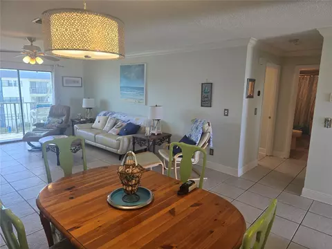 Dining - 2100 Ocean Shore Blvd #317, Ormond Beach, FL 32176 photo 2 of 2