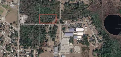 Parkwood Street, Groveland, FL 34736