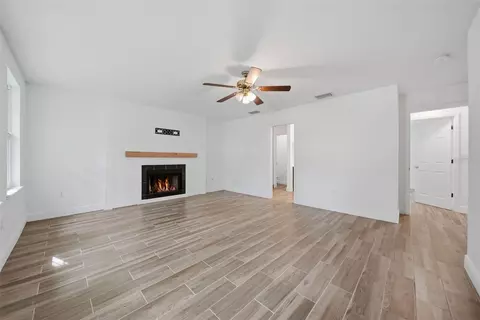 Living - 4855 Lillian Black Rd, Saint Cloud, FL 34771 photo 14 of 14