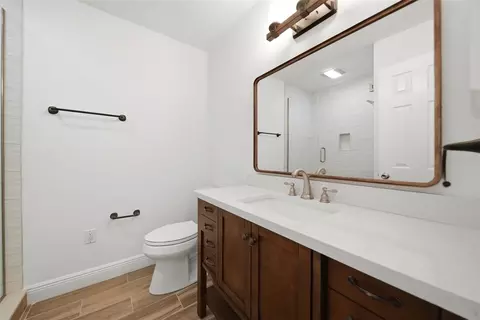 Bath - 4855 Lillian Black Rd, Saint Cloud, FL 34771 photo 3 of 3