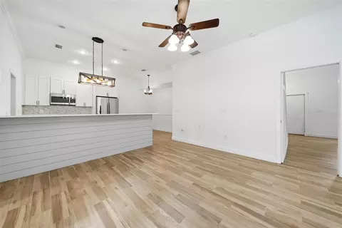 Living - 4855 Lillian Black Rd, Saint Cloud, FL 34771 photo 10 of 14