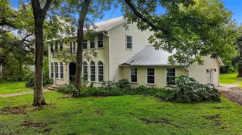 Exterior - 4855 Lillian Black Rd, Saint Cloud, FL 34771 photo 3 of 11