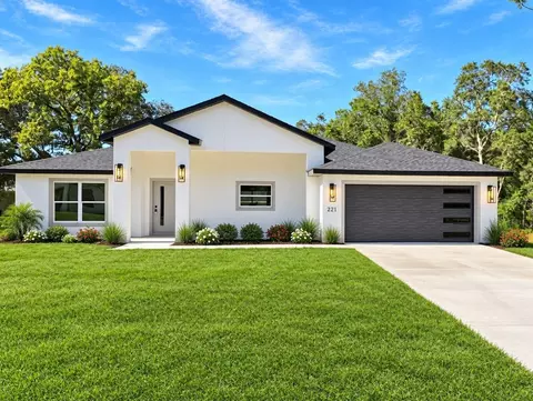 221 W Brimson Pl, Citrus Springs, FL 34434