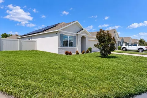Exterior - 336 Winged Elm Dr, Debary, FL 32713 photo 7 of 9