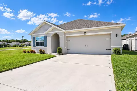 Exterior - 336 Winged Elm Dr, Debary, FL 32713 photo 8 of 9