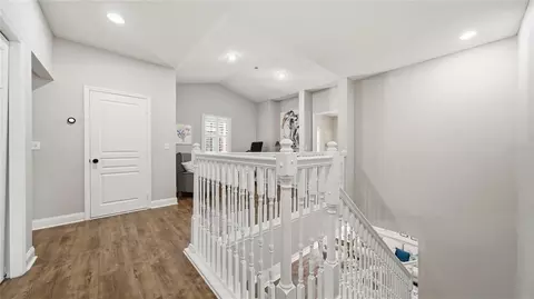 Entry Way - 1725 Highland View Dr, Saint Augustine, FL 32092 photo 9 of 12