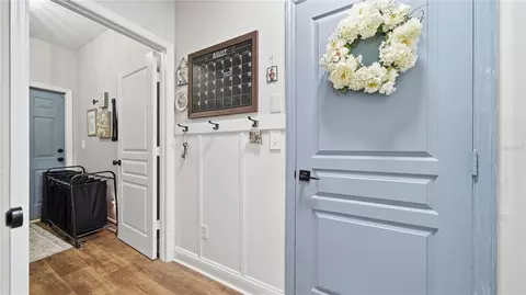 Entry Way - 1725 Highland View Dr, Saint Augustine, FL 32092 photo 7 of 12