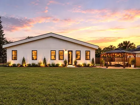 Exterior - 2507 Fairview Ave, Seffner, FL 33584 photo 7 of 7