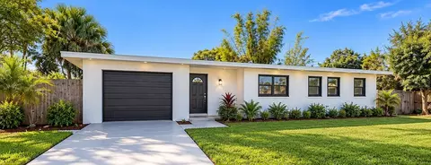 22 Ocean St, Merritt Island, FL 32952