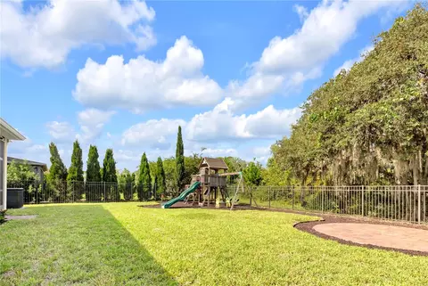 Exterior - 17104 Goldcrest Loop, Clermont, FL 34714 photo 6 of 11