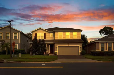 Exterior - 17104 Goldcrest Loop, Clermont, FL 34714 photo 2 of 11