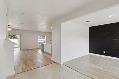 Entry Way - 4108 Deermoss Dr, Clermont, FL 34714 photo 2 of 5