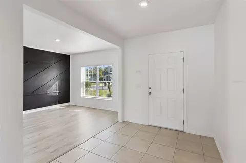 Entry Way - 4108 Deermoss Dr, Clermont, FL 34714 photo 1 of 5