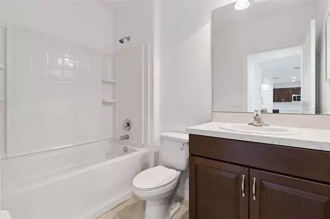 Bath - 4108 Deermoss Dr, Clermont, FL 34714 photo 3 of 3