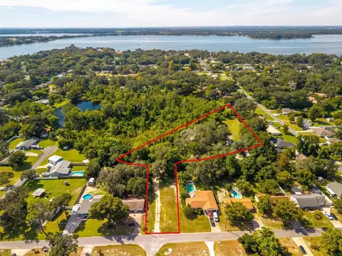 696 N Sunset Dr, Mount Dora, FL 32757 photo 2