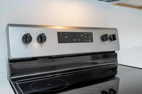 Kitchen - 14882 SW 24th Cir, Ocala, FL 34473 photo 6 of 9