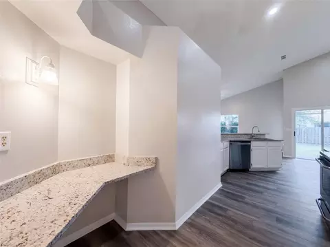 Entry Way - 9703 Glenpointe Dr, Riverview, FL 33569 photo 3 of 3