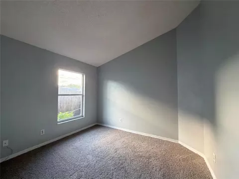 Bedroom - 9703 Glenpointe Dr, Riverview, FL 33569 photo 3 of 5